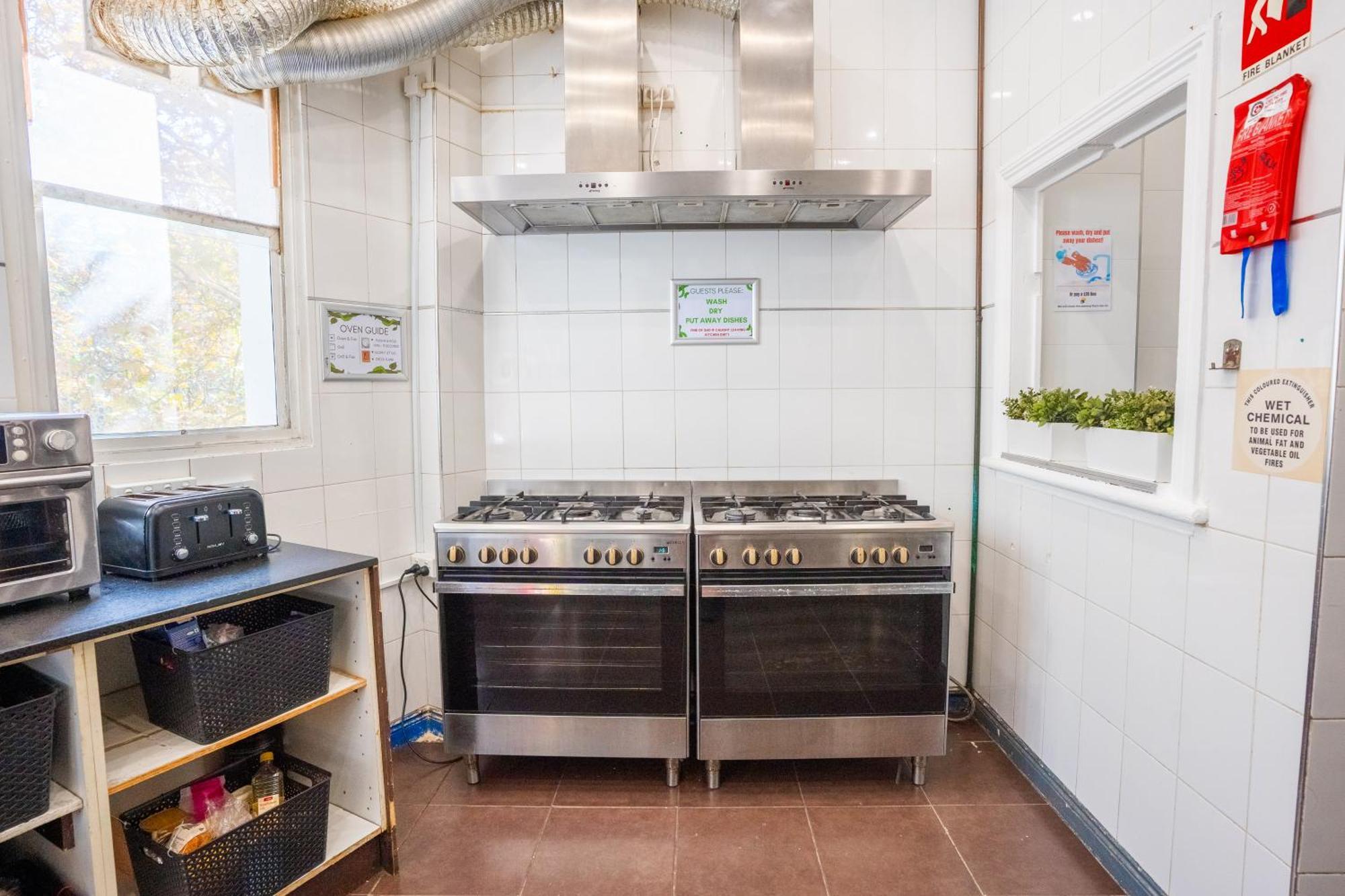 Mad Monkey Kings Cross (adults Only) *
